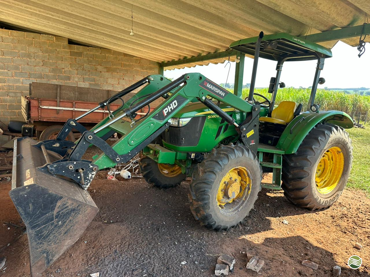 TRATOR JOHN DEERE JOHN DEERE 5080E Tração 4x4 Machine Tratores LAVRAS MINAS GERAIS MG